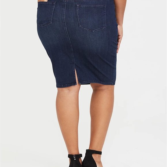 Denim Mini Skirt (NWT) - Picture 2 of 4